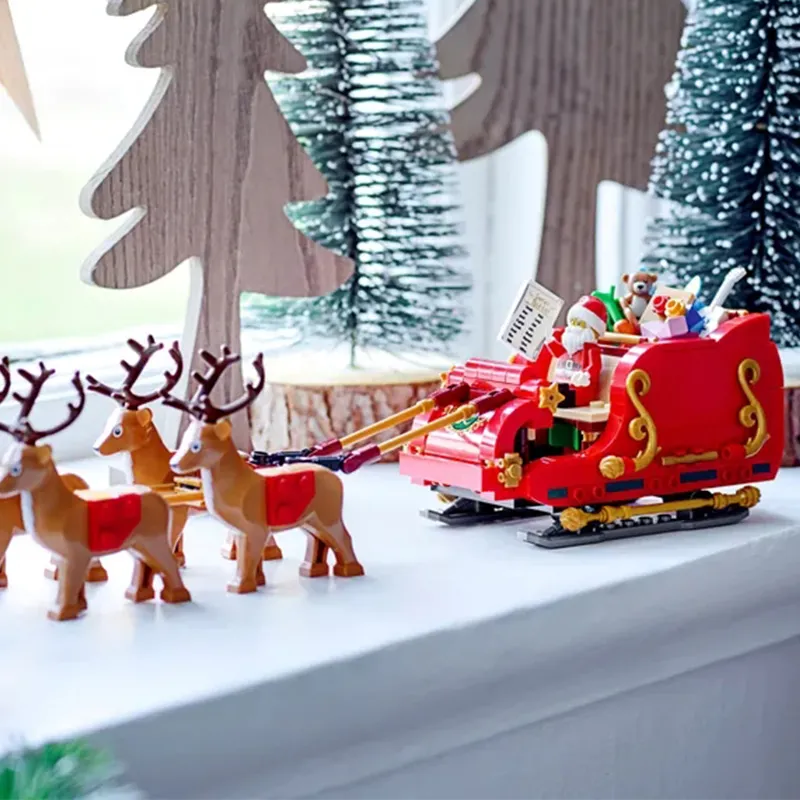 LEGO Santa's Sleigh Building Blocks 40499-1