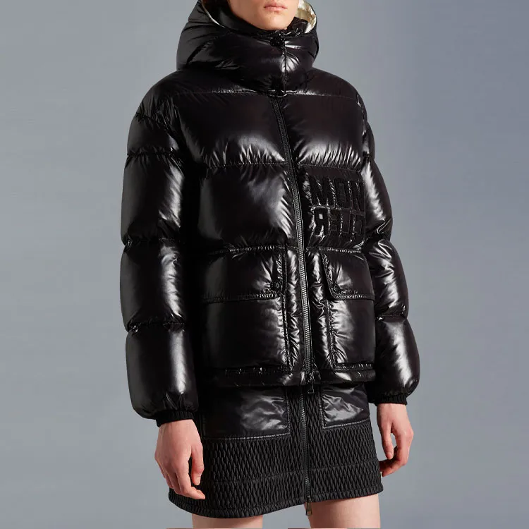 Moncler Women's Abbaye Short Down Jacket Black-3