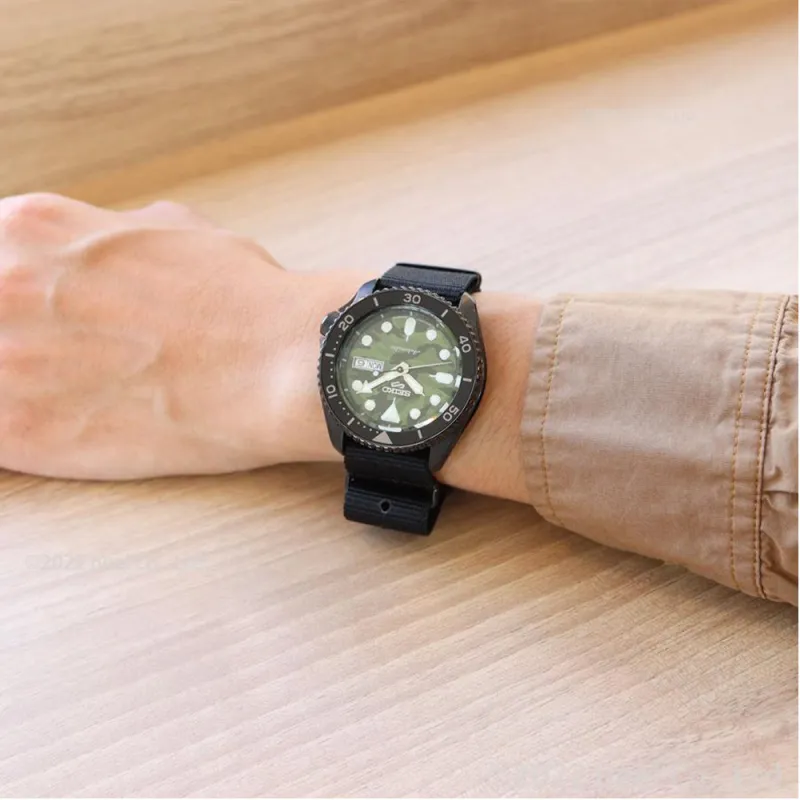 SEIKO Automatic Mechanical Movement Nylon Strap Watch 46mm Men's Watch Green Dial SBSA173-4