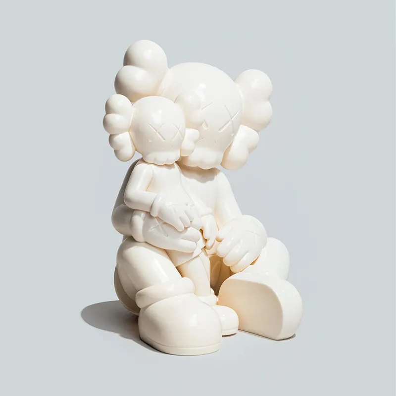 KAWS Holiday Changbai Mountain Vinyl Figure Snowy White-2