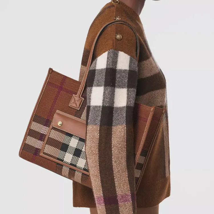 Burberry Freya Calfskin Patchwork Fabric Tote Bag Shopping Bag Shoulder Bag Handbag Small Size Women's Birch Brown-5