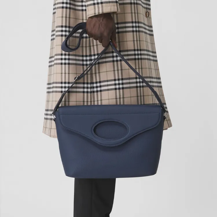 Burberry Grain Texture Leather Messenger Bag Shoulder Bag Men's Dark Blue-7