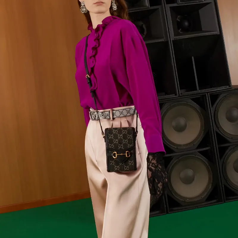 GUCCI Horsebit 1955 Cellphone Pouches-8