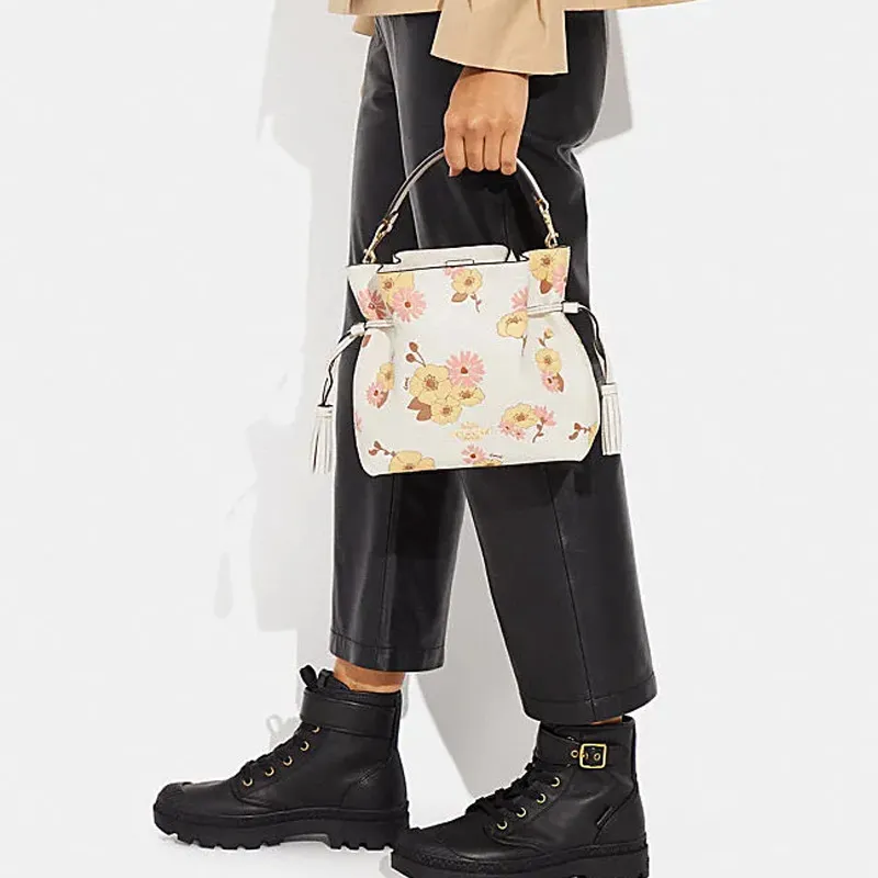 COACH Andy Cow Leather Drawstring Bag Crossbody Bag Medium Size Women's Chalk White-4