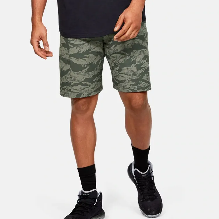 Under Armour Baselin Casual Shorts Men Green-2