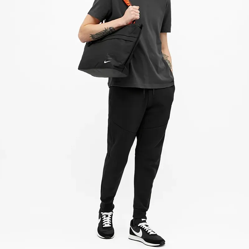 Nike Sportswear Tech Fleece Pants-2