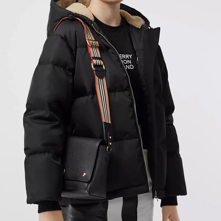 Burberry Note Calfskin Messenger Bag Shoulder Bag Crossbody Bag Regular Women's Black-5