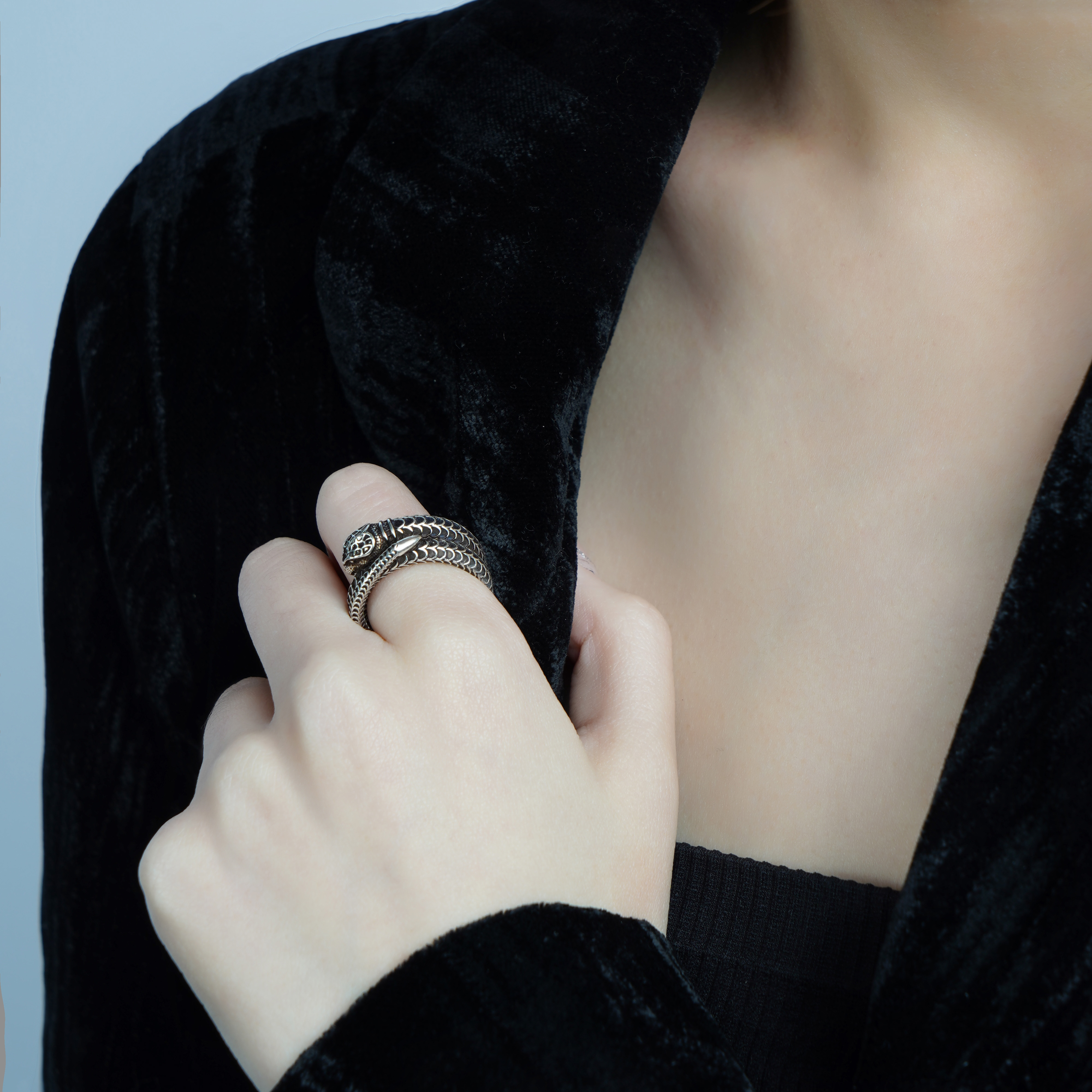 GUCCI Garden Snake Ring - POIZON GUCCI Garden Snake Ring - POIZON