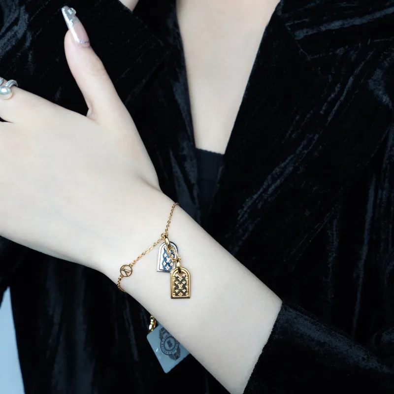 LOUIS VUITTON Gold Bracelets Women's Gold-2