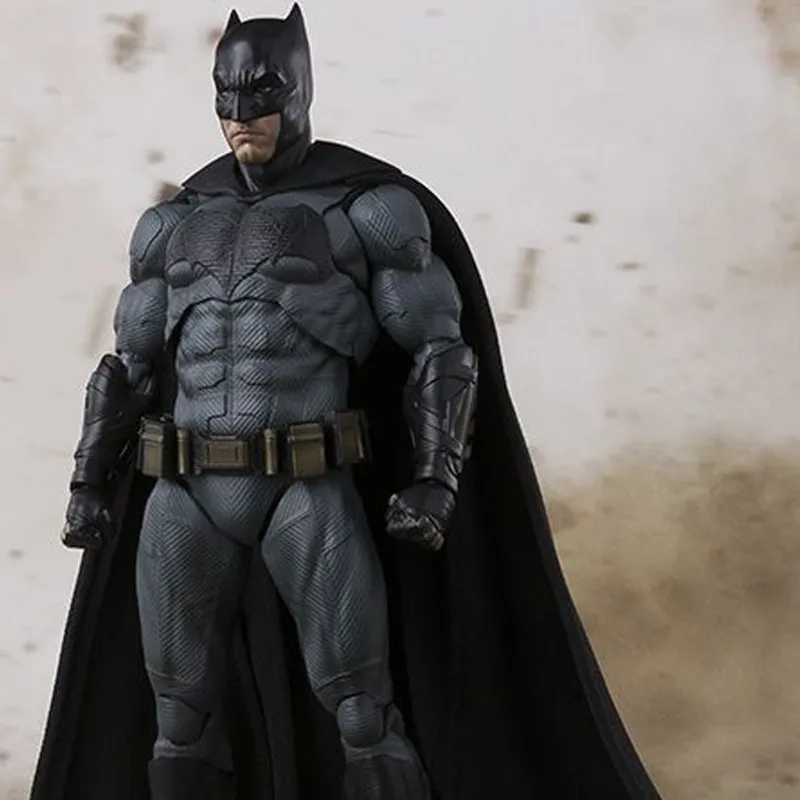 BANDAI Batman SHF Justice League, The Flash Action Figures-1