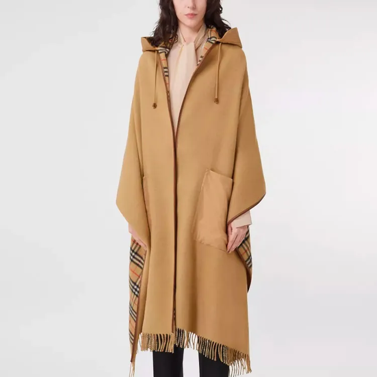 Burberry SS22 Cloaks Women's Archive Beige-2