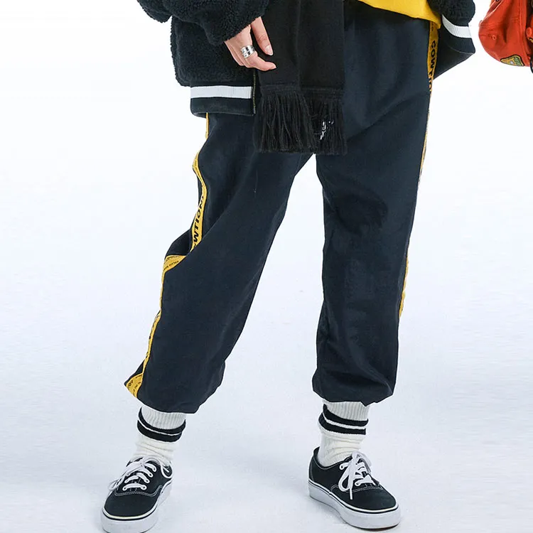 New Era Sports Pants Unisex Black-2