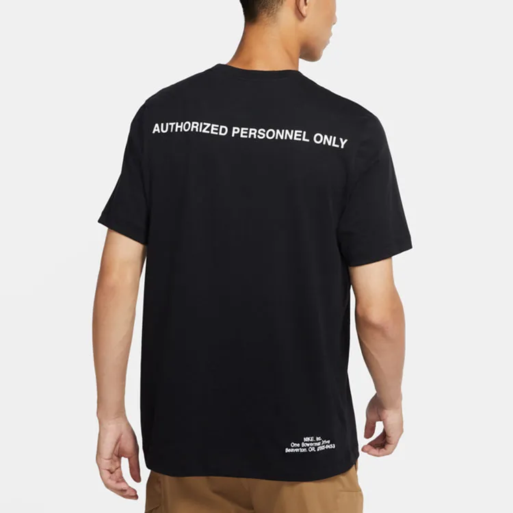 Nike SS22 Set in Sleeve T Shirt Men's Black-4