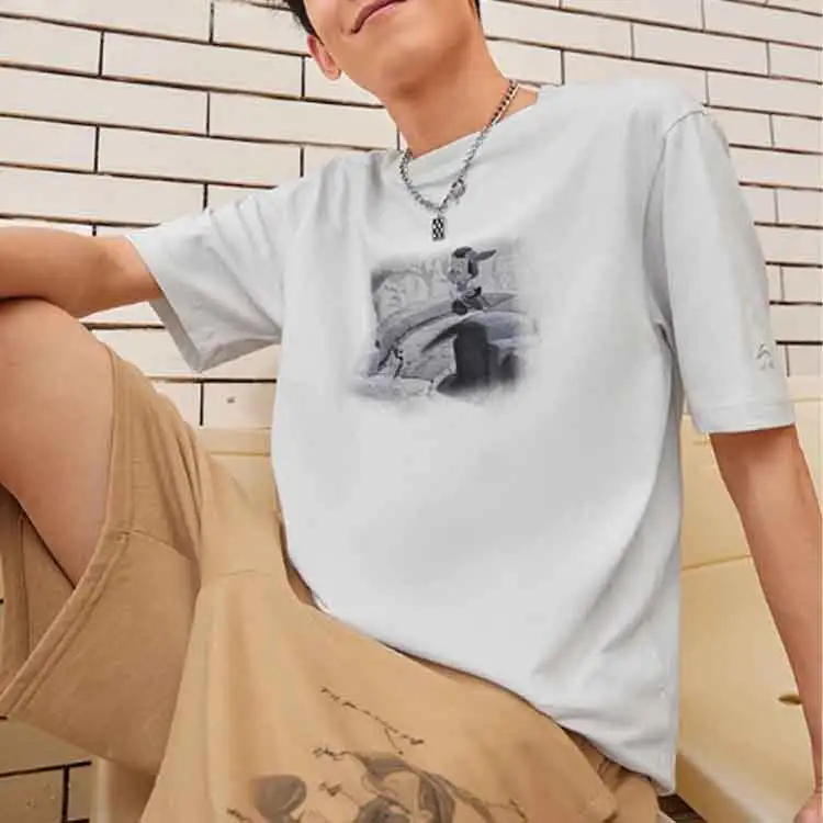 LiNing x Disney Sports Trend Series T Shirt Men's White Sand Gray-6