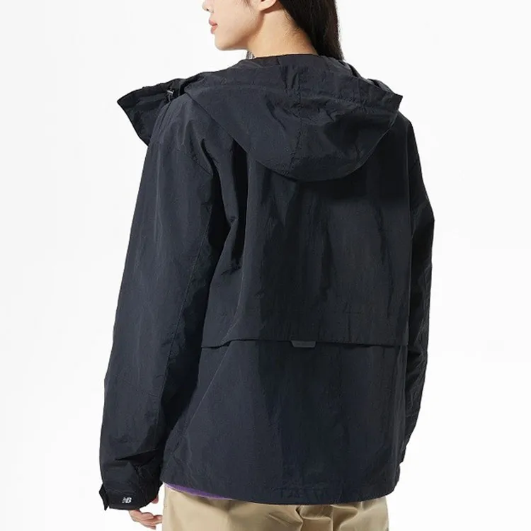 New Balance Jackets Unisex Black-4