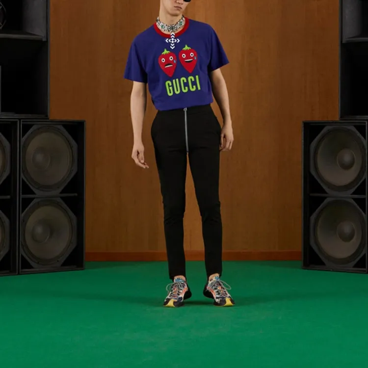 GUCCI Strawberry Print Cotton T Shirt-2