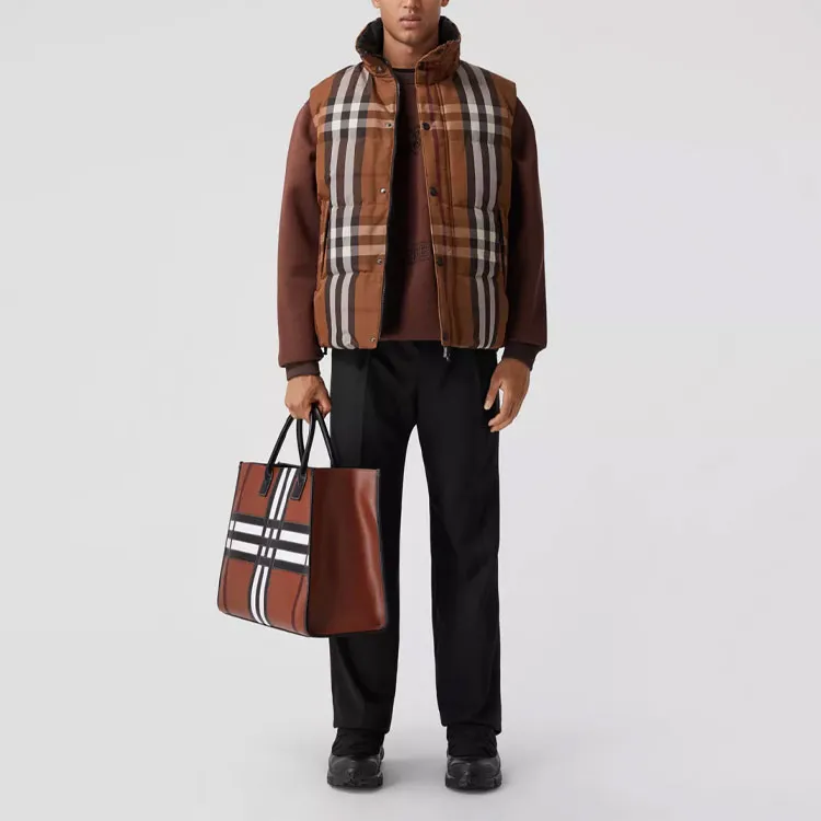 Burberry Packaway Hood Reversible Check Puffer Gilet-2
