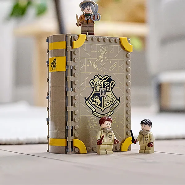 LEGO Harry Potter Collection Hogwarts Herbology Class Building Blocks 233pcs 76384-2