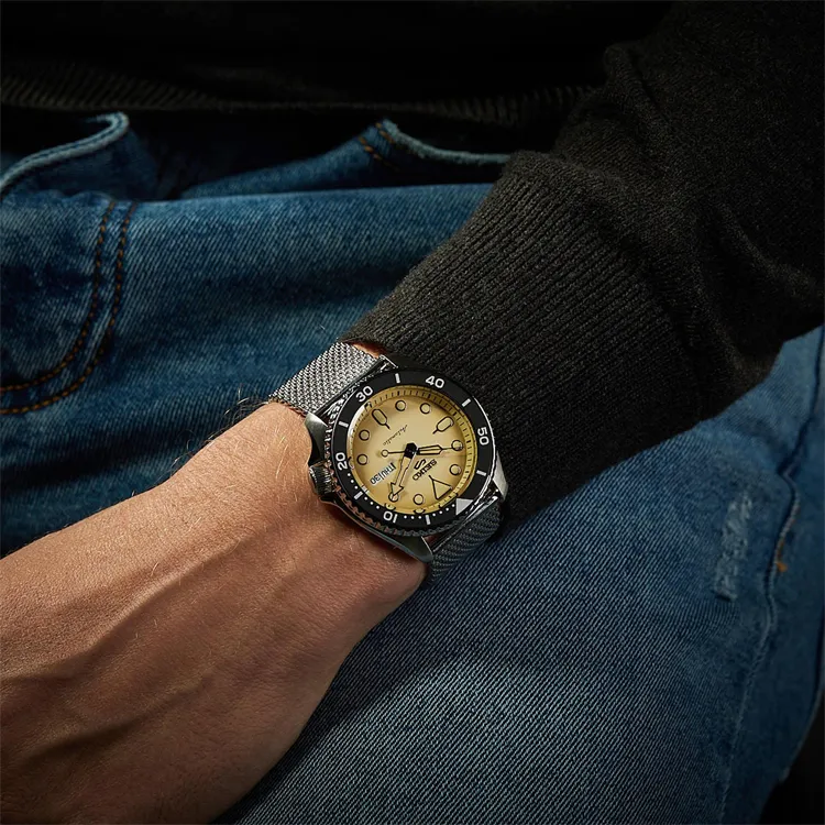 SEIKO 5 Sports SRPD67K1-2