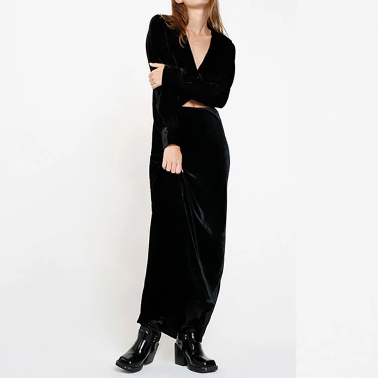 Réalisation Par Crop Tops Women's Black Velour-2