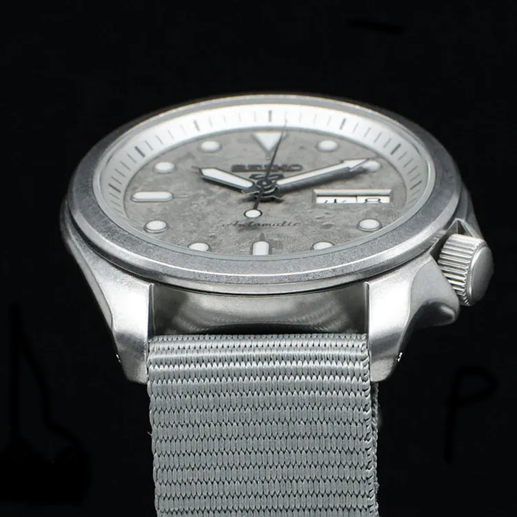 SEIKO Automatic Mechanical Movement Fabric Strap Watch 40mm Men's Watches Gray Dial SBSA129-3