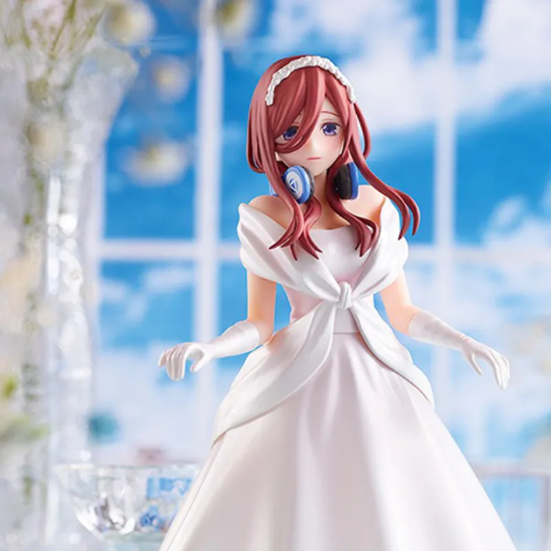 BANPRESTO Scale Figures-3