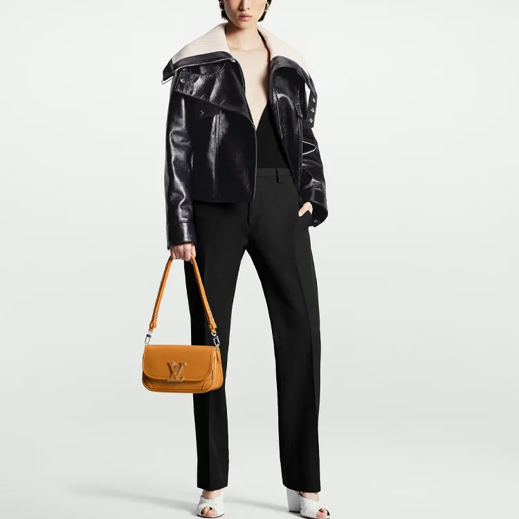 LOUIS VUITTON FW23 Casual Pants Women's Black-1