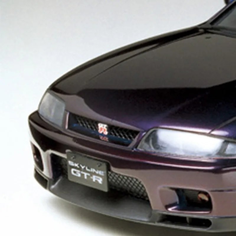 Tamiya Nissan Skyline GTR V Spec 1995 Model Kits-1
