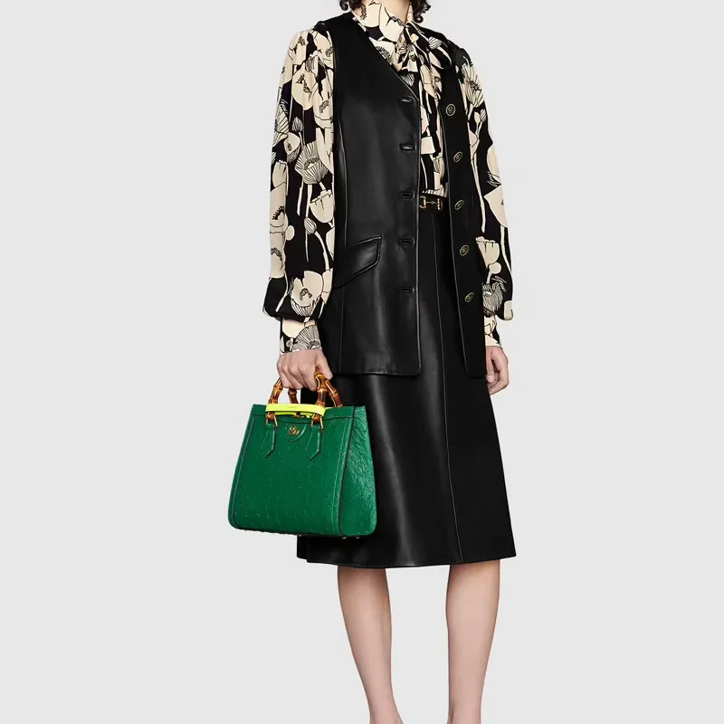GUCCI Diana Ostrich Leather Shoulder Bag Crossbody Bag Handbag Small Size Women's Green-7