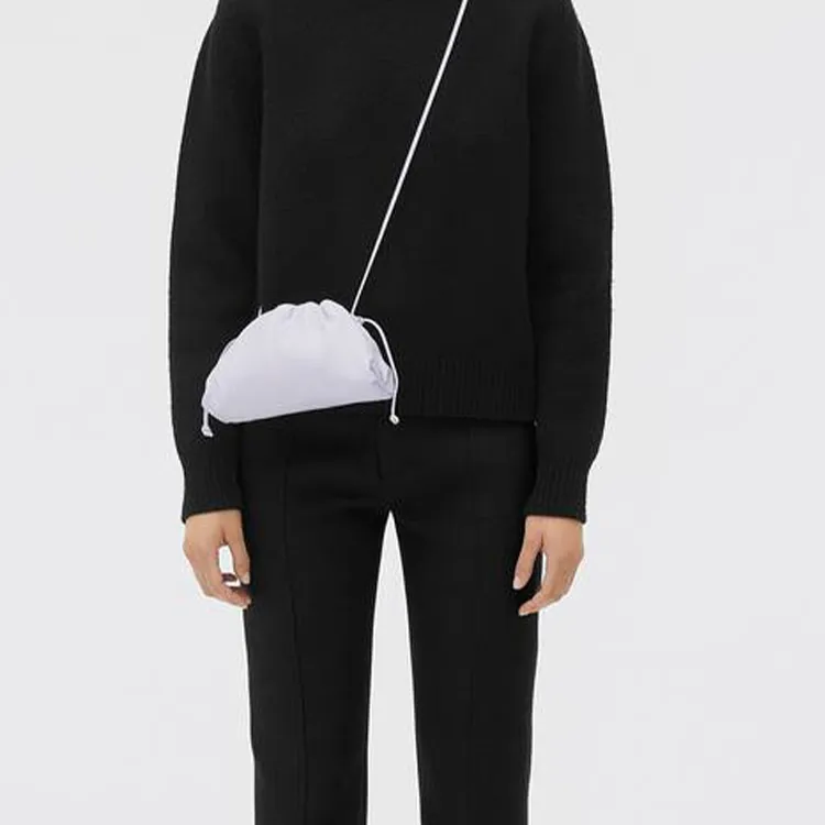 Bottega Veneta The Mini Pouch Mirth Washed-4
