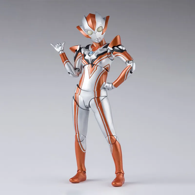 BANDAI Ultraman Characters S.H.Figuarts Gaioru Ultraman Action Figures 14.5cm-1