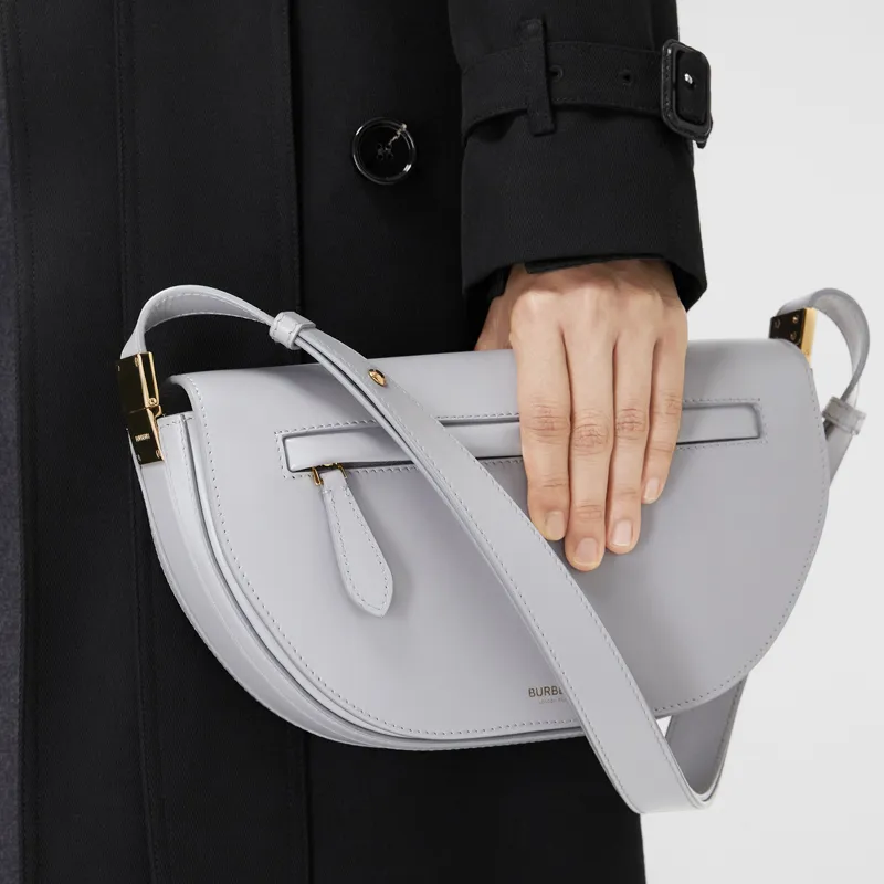 Burberry Olympia Calfskin Shoulder Bag Crescent Bag Portable Crossbody Bag Shoulder Bag Women's Light Gray-4