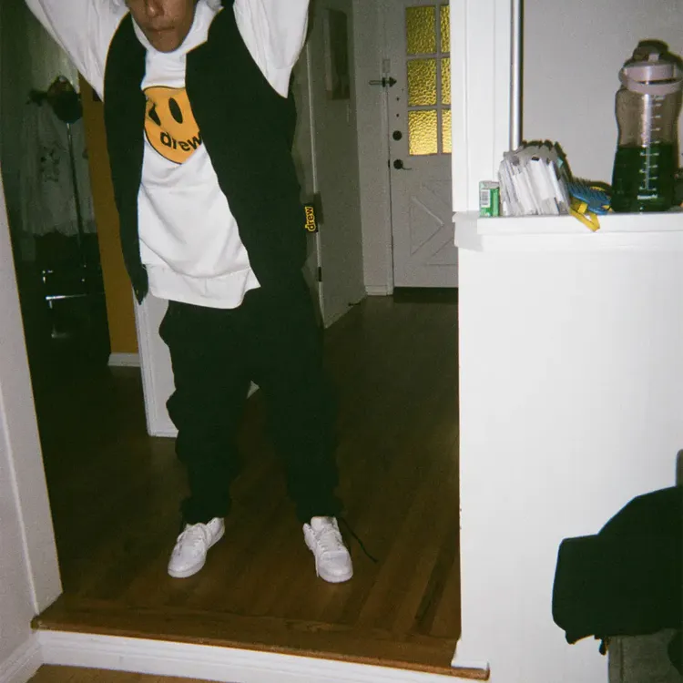 Drew House Smiley Collection Sweatshirt Unisex White-10