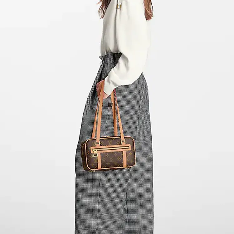 LOUIS VUITTON Monogram Cite Shoulder Bag-7