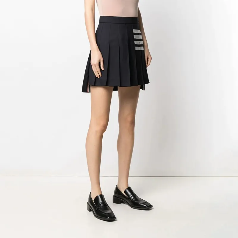 THOM BROWNE Plain Weave 4 Bar Pleated Mini Skirt-4