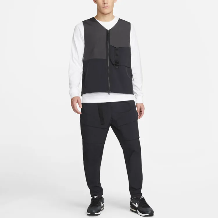 Nike SPORTSWEAR TECH PACK Vests Men Black-2