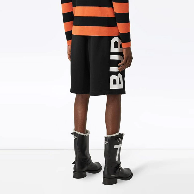 バーバリー　ぷー Burberry Fawnley Logo Print Track Shorts - POIZON