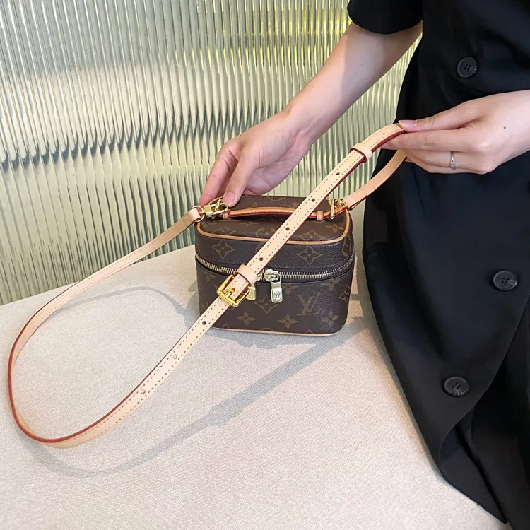 Luxury Care Artisan Workshop Cow Leather Bag Accessory Bag Strap Unisex Color Changing-3