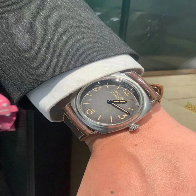 PANERAI Men RADIOMIR Collection Watch-1