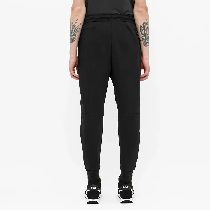 Nike Sportswear Tech Fleece Pants-4