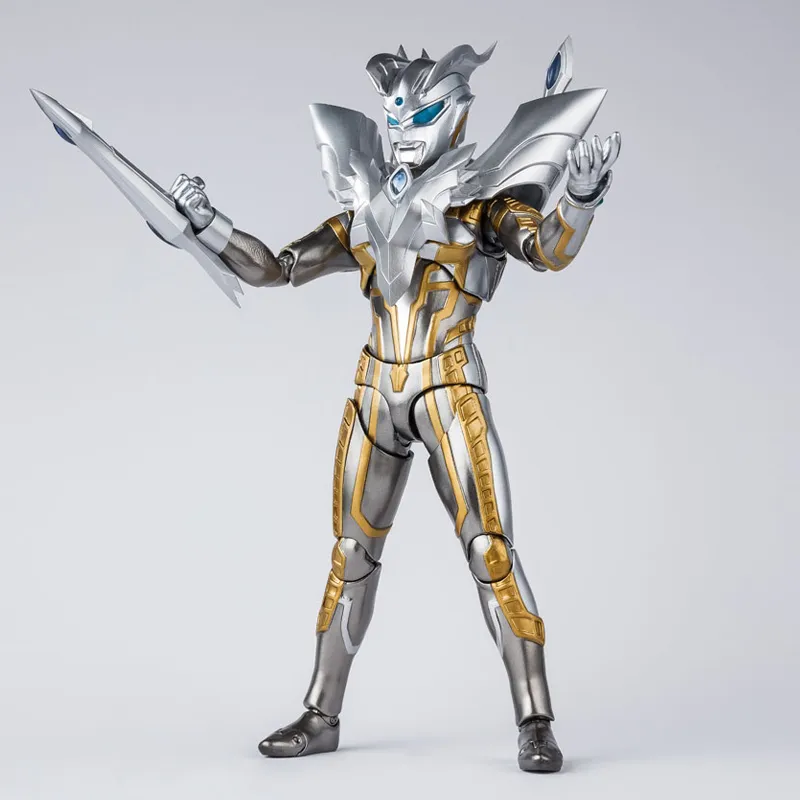 BANDAI Ultraman Zero S.h.figuarts Ultraman Galaxy Fighting Ultimate Saito Shining Type Scale Figures 15cm-1