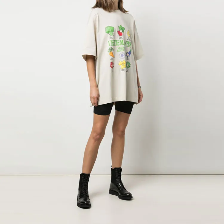 Vetements T-Shirts Women's Beige-3