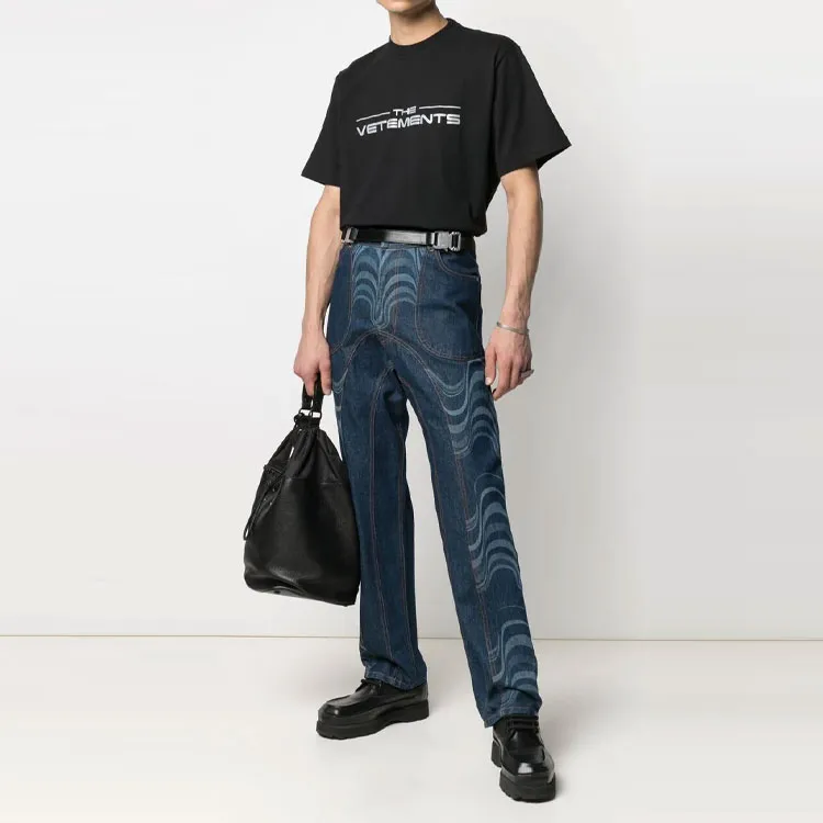 Vetements The Logo T Shirt-1