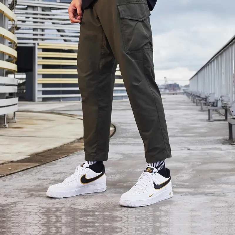 Nike Air Force 1 Low '07 LV8 Double Swoosh White Metallic Gold-7