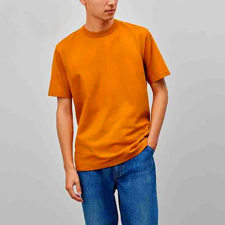 UNIQLO T Shirt Unisex Orange Brown-1