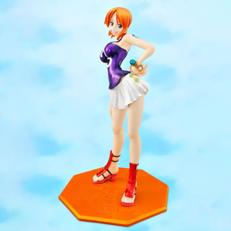 MegaHouse Nami P.o.p One Piece Limited Edition Ver.2 Repaint Scale Figures 21cm-1
