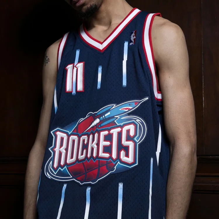 Mitchell & Ness Houston Rockets Road 2002 03 Yao Ming Swingman Jersey-3
