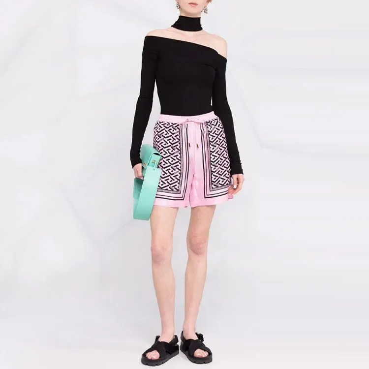 VERSACE SS22 Casual Shorts Women's Pink-1