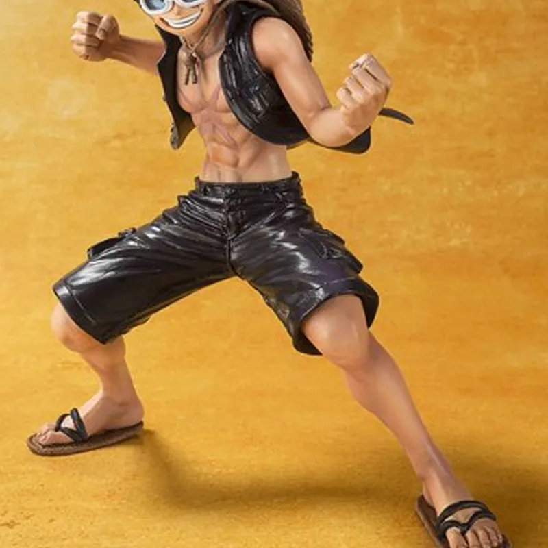 BANDAI Monkey D. Luffy Figuarts Zero One Piece, Luffy One Piece Film Gold Ver Scale Figures-2
