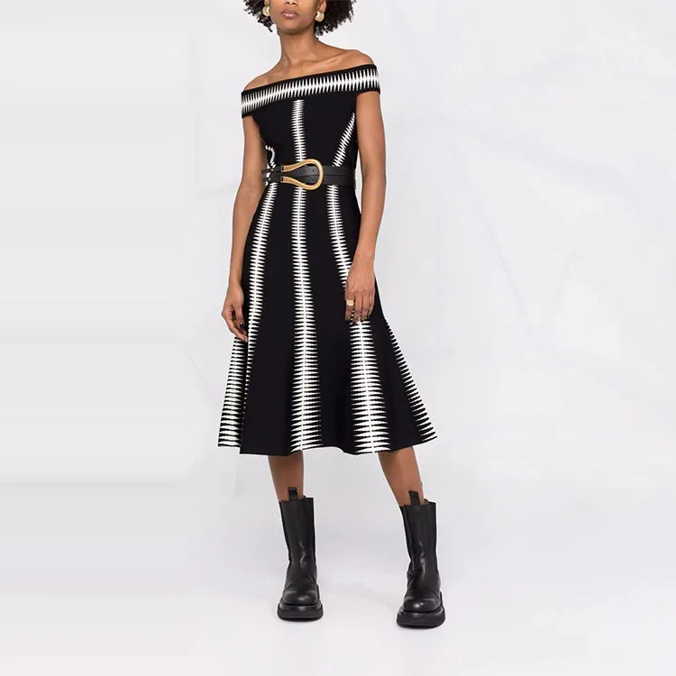 Alexander McQueen Jacquard Off shoulder Midi Dress-1